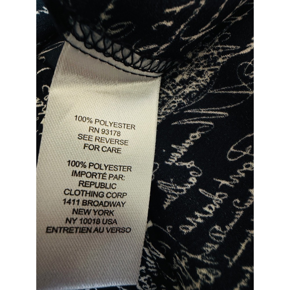 Tahari French Script Postmark Print Ruffle Cuff Blouse Black White Long Sleeve - Picture 8 of 11